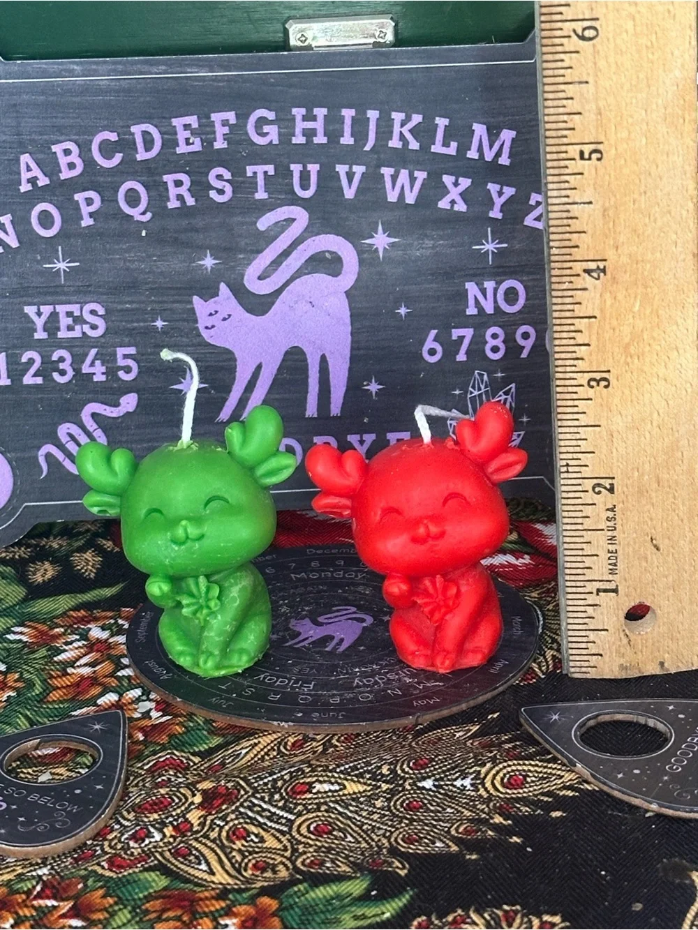 Holly Deer Candle Set